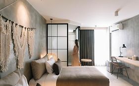 กลอรี วาบิ ซาบิ